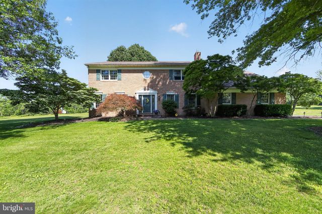690 ANDREWS DR, Harleysville, PA 19438