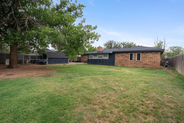 811 SANTA FE Trail, Canyon, TX 79015