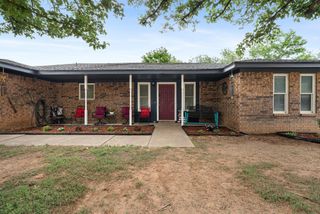 811 SANTA FE Trail, Canyon, TX 79015