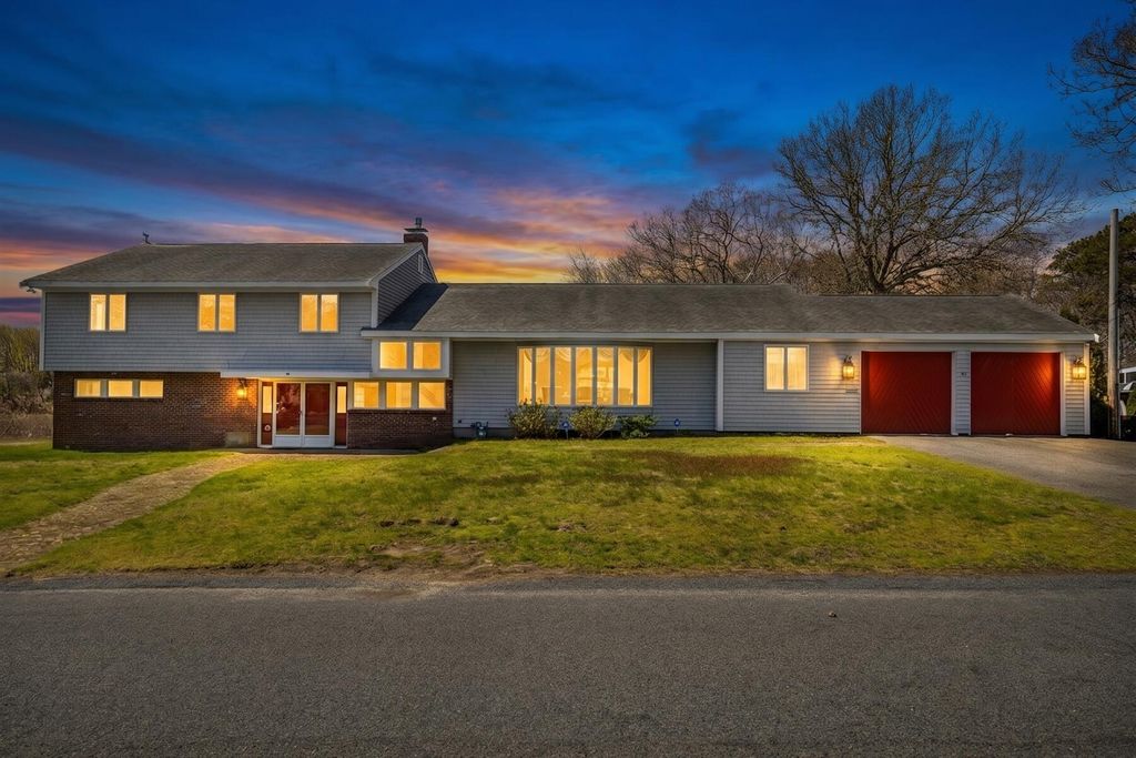 65 Webster Road, West Yarmouth, MA 02673