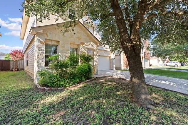 10232 Villa Del Lago, San Antonio, TX 78245