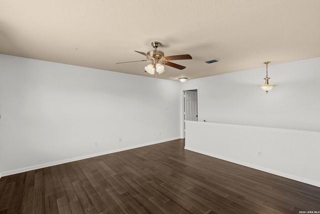 10232 Villa Del Lago, San Antonio, TX 78245