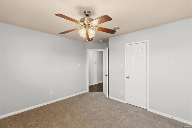 10232 Villa Del Lago, San Antonio, TX 78245