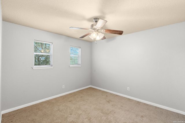 10232 Villa Del Lago, San Antonio, TX 78245