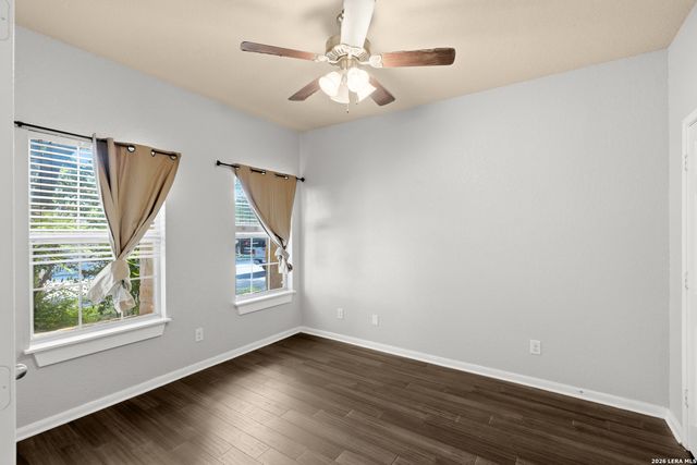 10232 Villa Del Lago, San Antonio, TX 78245