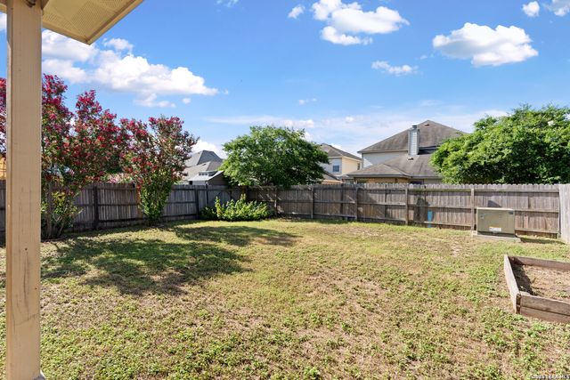 10232 Villa Del Lago, San Antonio, TX 78245