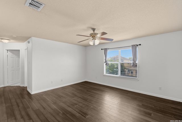 10232 Villa Del Lago, San Antonio, TX 78245