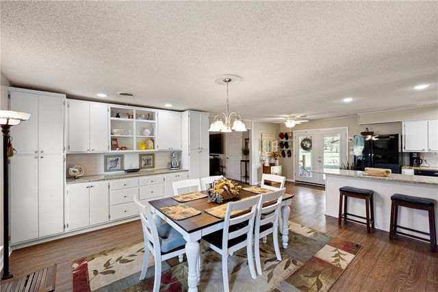 10244 Boyce Manor Circle, Dardanelle, AR 72834