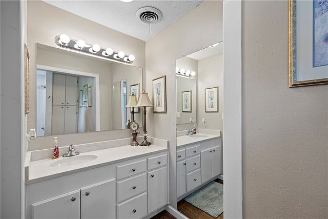 10244 Boyce Manor Circle, Dardanelle, AR 72834