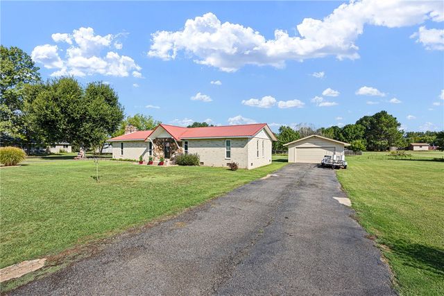 10244 Boyce Manor Circle, Dardanelle, AR 72834