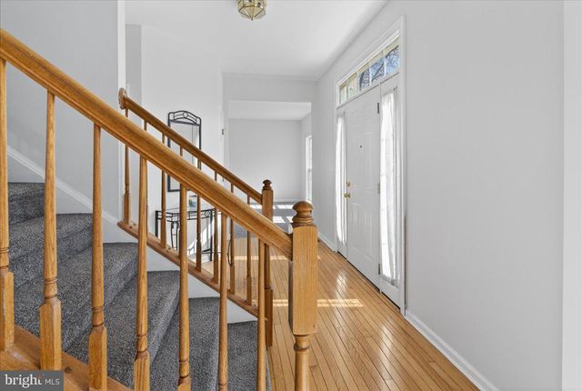 4 KENTWOOD CT, Bordentown, NJ 08505