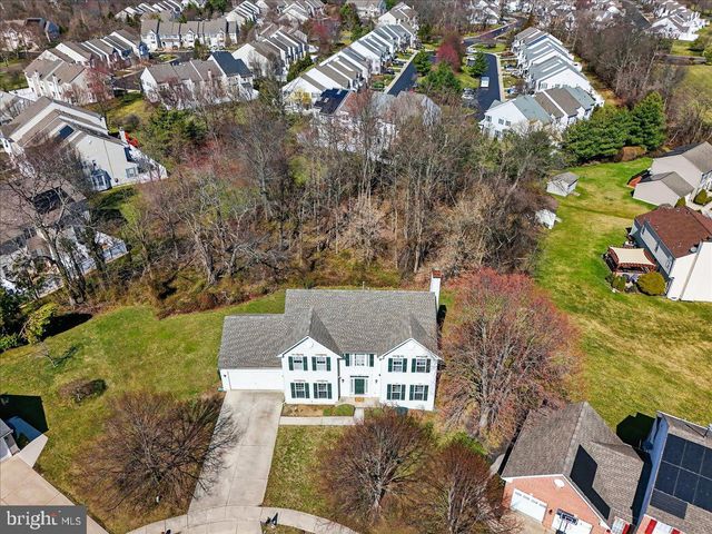 4 KENTWOOD CT, Bordentown, NJ 08505