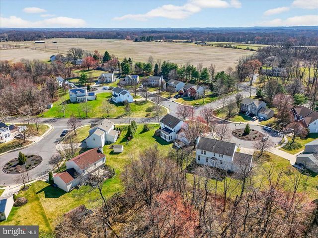 4 KENTWOOD CT, Bordentown, NJ 08505