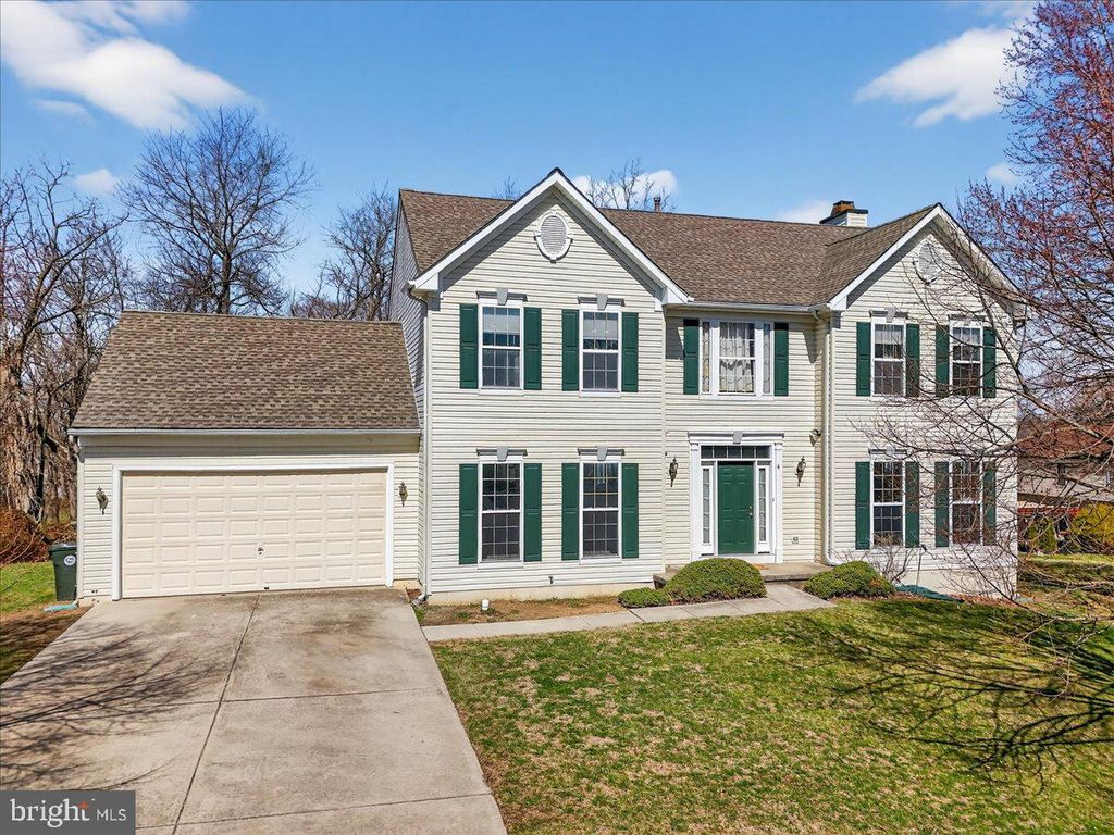 4 KENTWOOD CT, Bordentown, NJ 08505