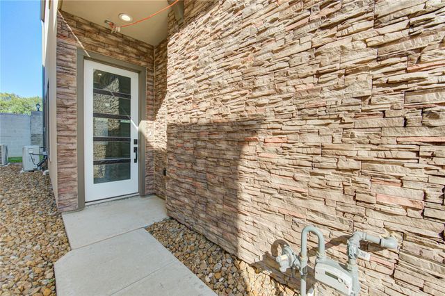 2903 El Fenice Lane, Houston, TX 77057