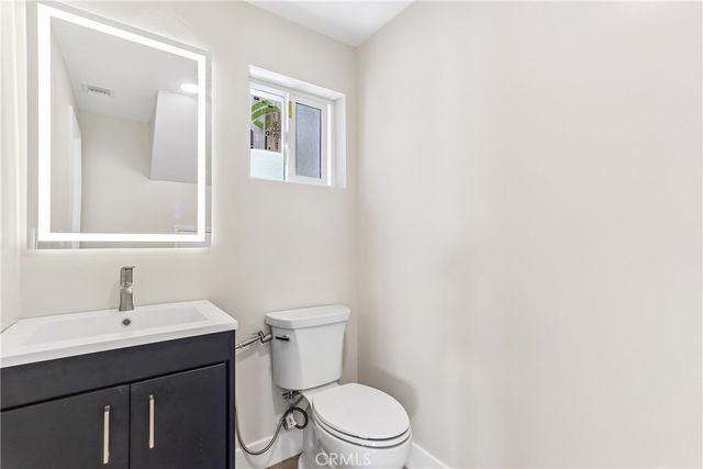 21233 Lopez Street, Woodland Hills, CA 91364