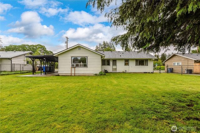 8718 Hipkins Road SW, Lakewood, WA 98498