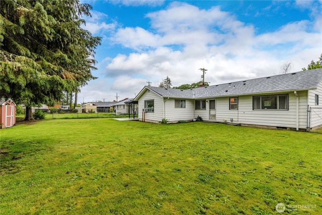 8718 Hipkins Road SW, Lakewood, WA 98498