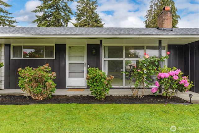 8718 Hipkins Road SW, Lakewood, WA 98498