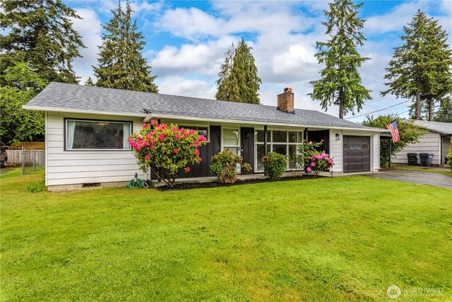8718 Hipkins Road SW, Lakewood, WA 98498