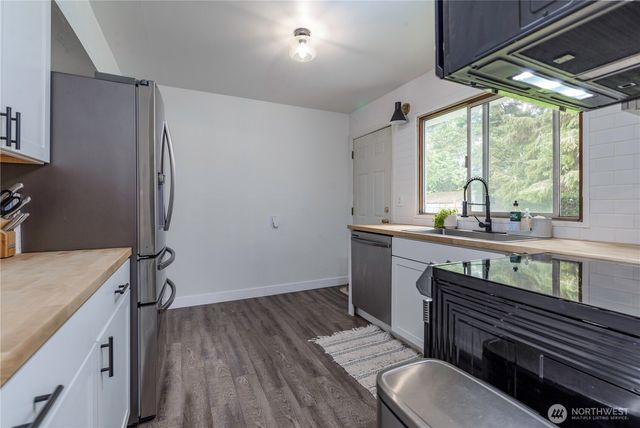 8718 Hipkins Road SW, Lakewood, WA 98498