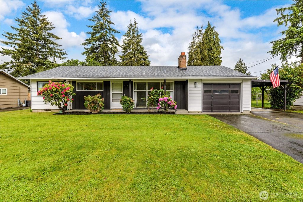 8718 Hipkins Road SW, Lakewood, WA 98498