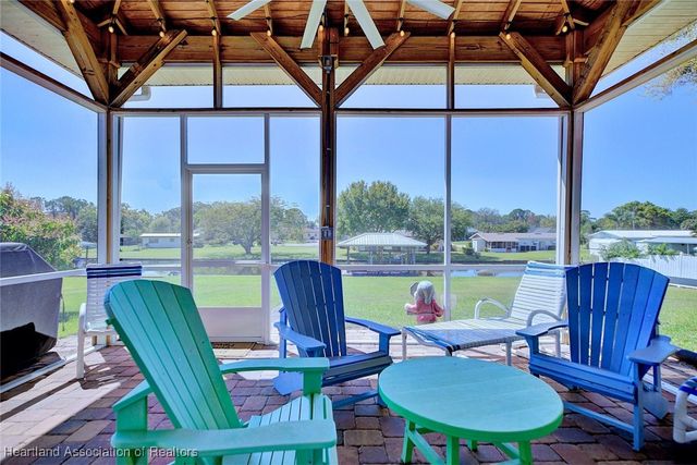 12 Diamond Bay Drive, Lake Placid, FL 33852