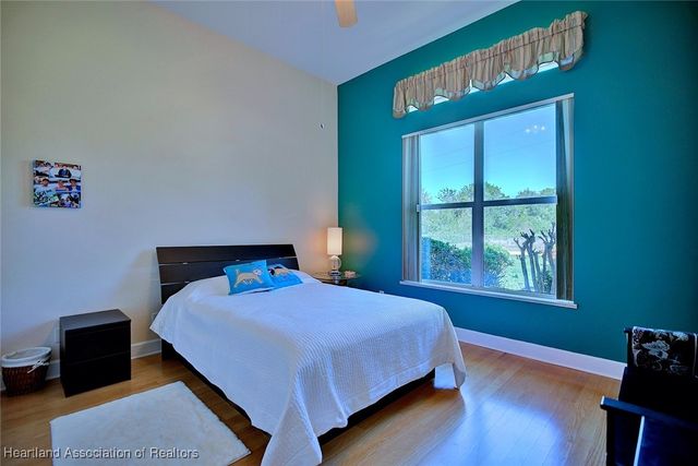 12 Diamond Bay Drive, Lake Placid, FL 33852