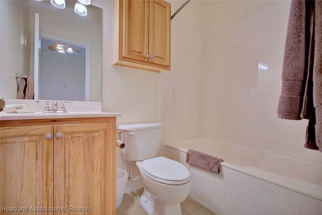 12 Diamond Bay Drive, Lake Placid, FL 33852