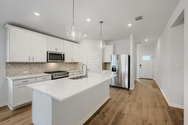 146 Diablo Rim TER, Dripping Springs, TX 78620