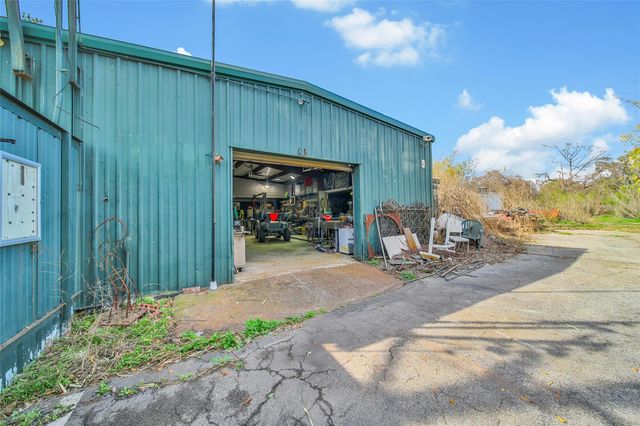 4230 Creekmont Drive, Houston, TX 77091