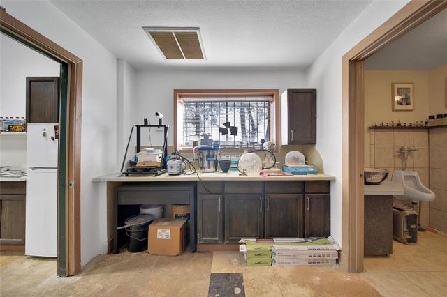 4230 Creekmont Drive, Houston, TX 77091