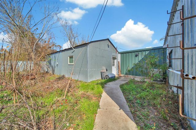 4230 Creekmont Drive, Houston, TX 77091