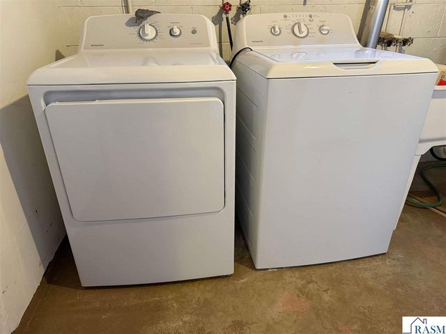 16 Bruce Court, Mankato, MN 56001