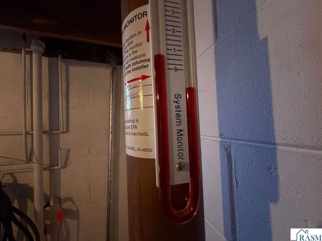 16 Bruce Court, Mankato, MN 56001