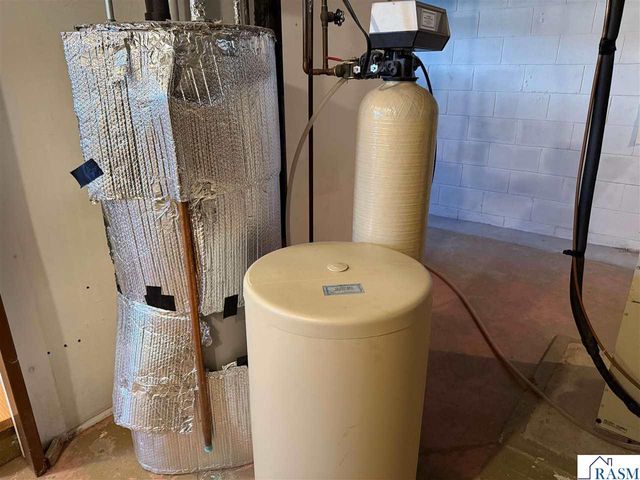 16 Bruce Court, Mankato, MN 56001