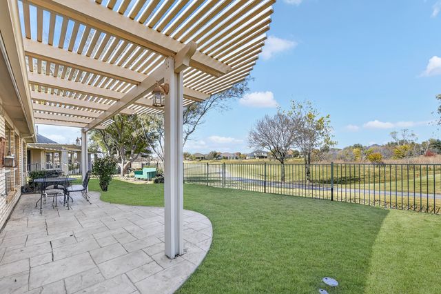 11316 Southerland Drive, Denton, TX 76207