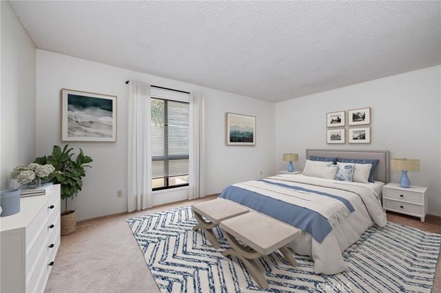 225 N Rose Street 307, Burbank, CA 91505