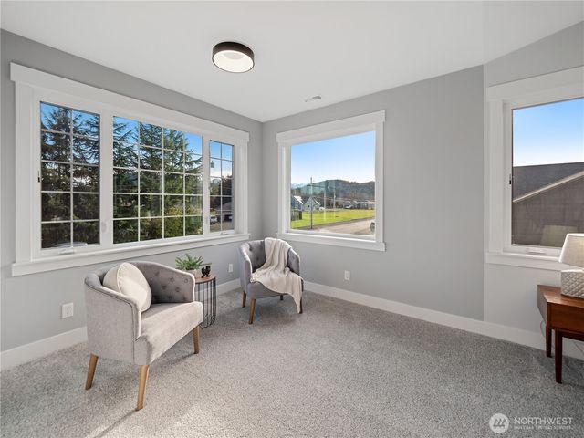 123 S McNeely Street, Buckley, WA 98321