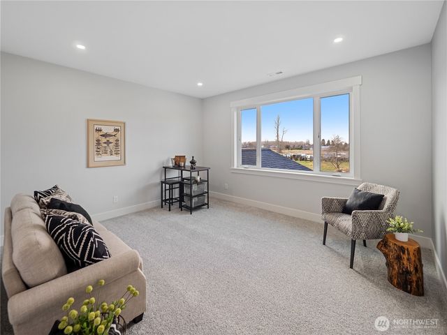 123 S McNeely Street, Buckley, WA 98321