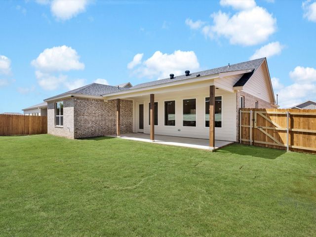 612 Jameson, Springtown, TX 76082