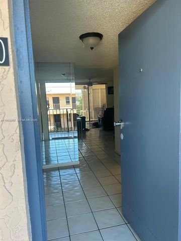 2840 Somerset Drive 400M, Lauderdale Lakes, FL 33311