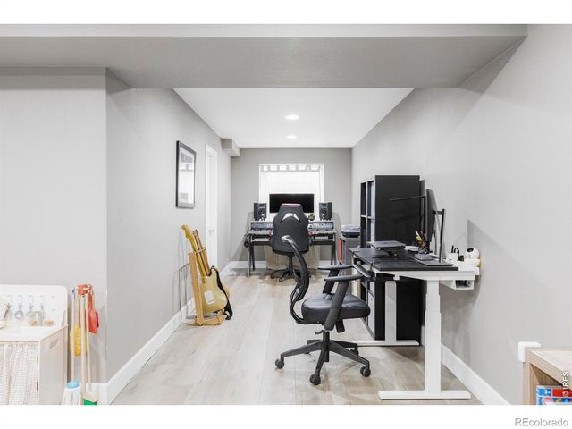 552 W Jamison Place, Littleton, CO 80120