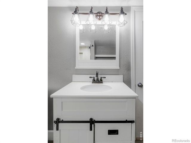 552 W Jamison Place, Littleton, CO 80120