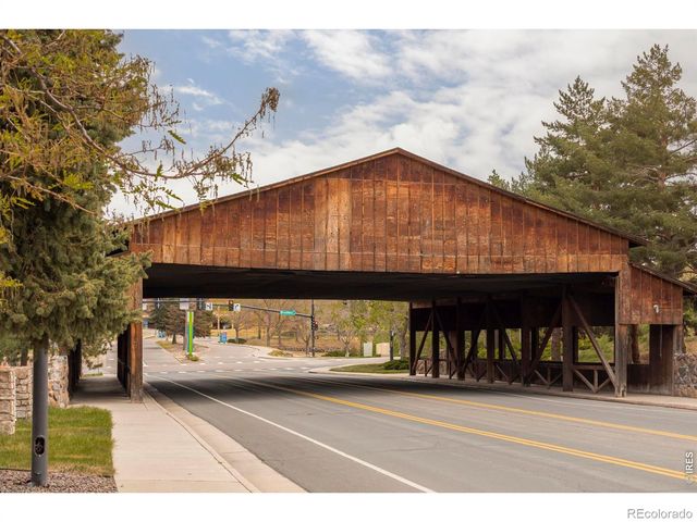 552 W Jamison Place, Littleton, CO 80120