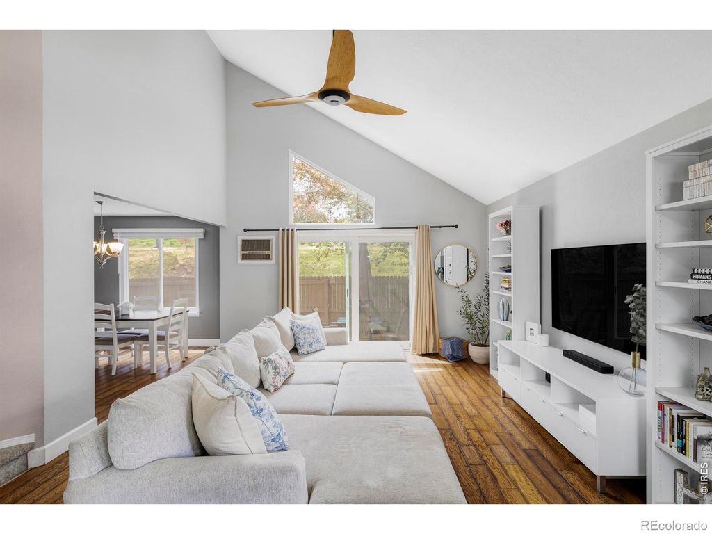 552 W Jamison Place, Littleton, CO 80120