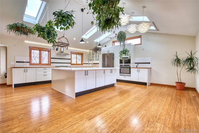 1640 Juniper Street, Longmont, CO 80501