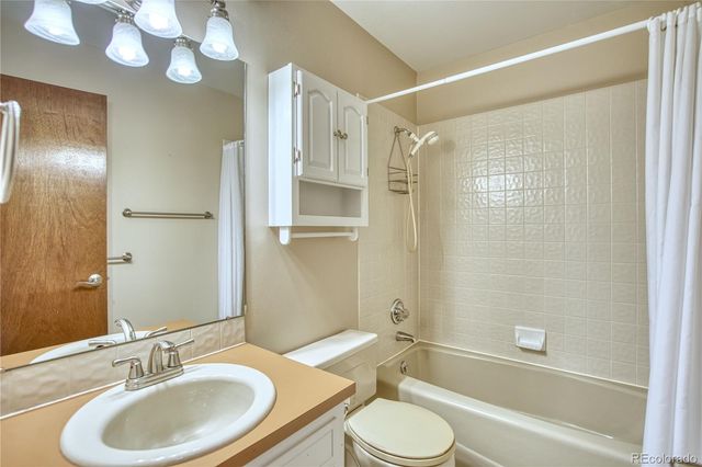 1640 Juniper Street, Longmont, CO 80501