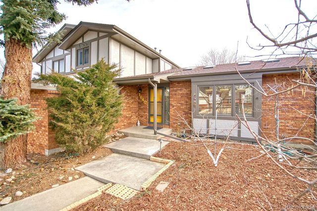 1640 Juniper Street, Longmont, CO 80501