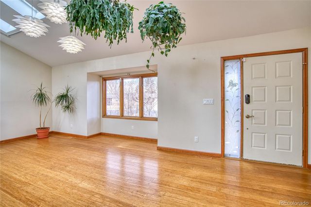 1640 Juniper Street, Longmont, CO 80501